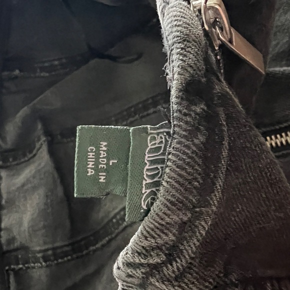 Black Denim Flare Skirt with Stud Detail
Size: Large - Picture 4 of 5